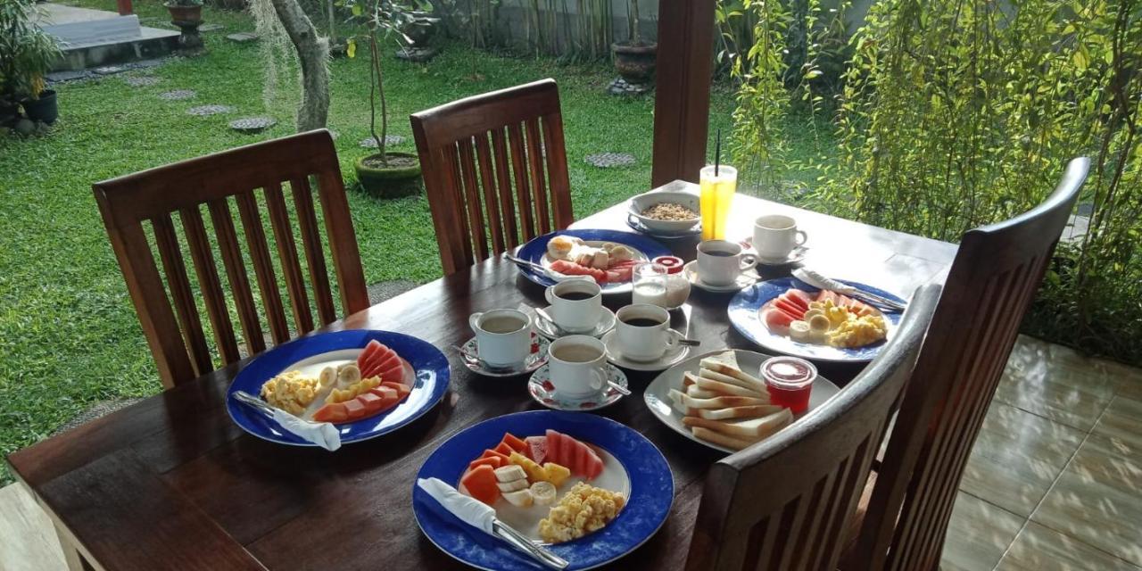 Mancur Guesthouse Ubud Exteriör bild
